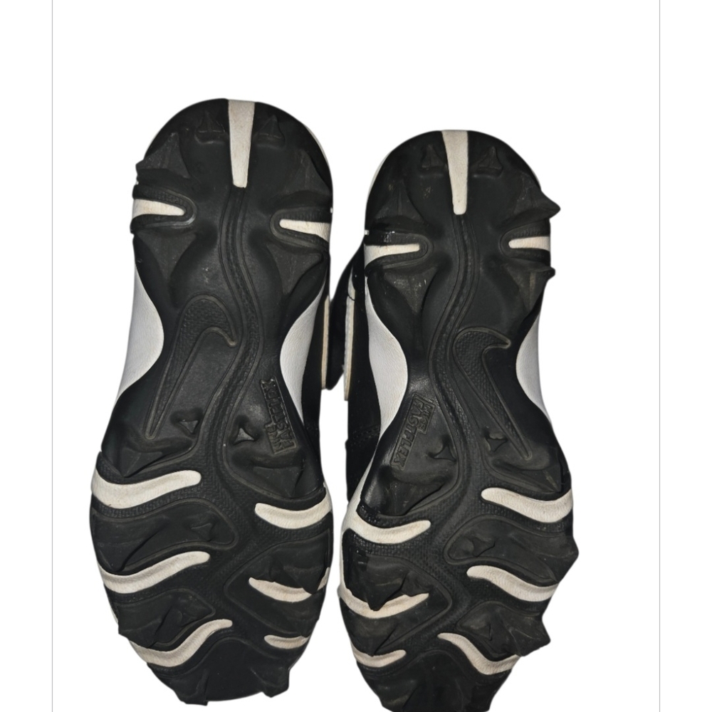Air Jordan Black I Mid Kids Cleats - Picture 5 of 5
